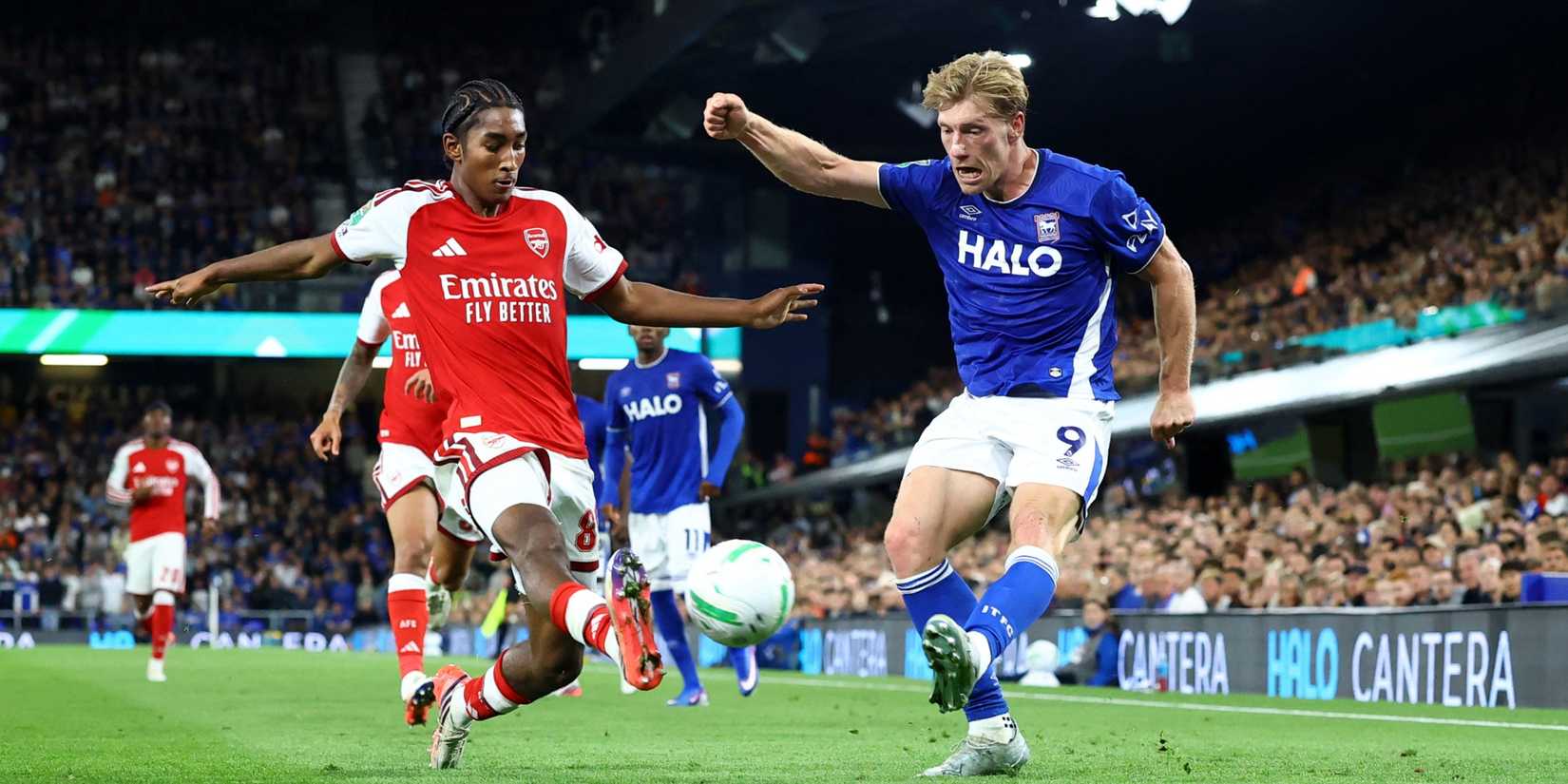 Arsenal's Marli Salmon battles Ipswich's Flemming