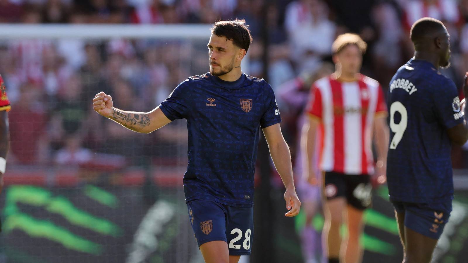 Better than Le Fee: Sunderland star is now their best signing since Defoe