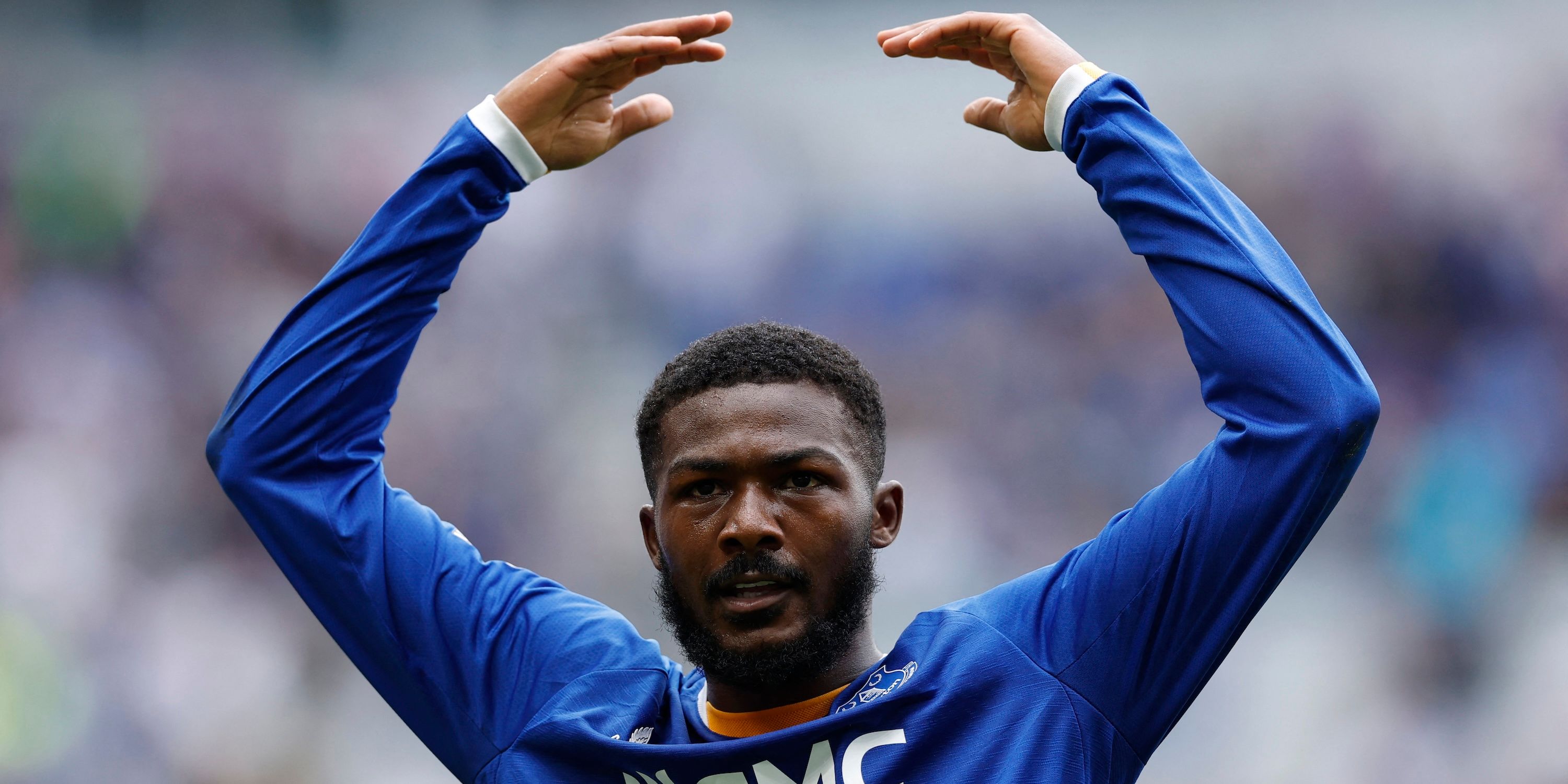 Everton 2-2 Manchester United: Report, result and goals as Maitland-Niles scores stunner to earn Toffees draw