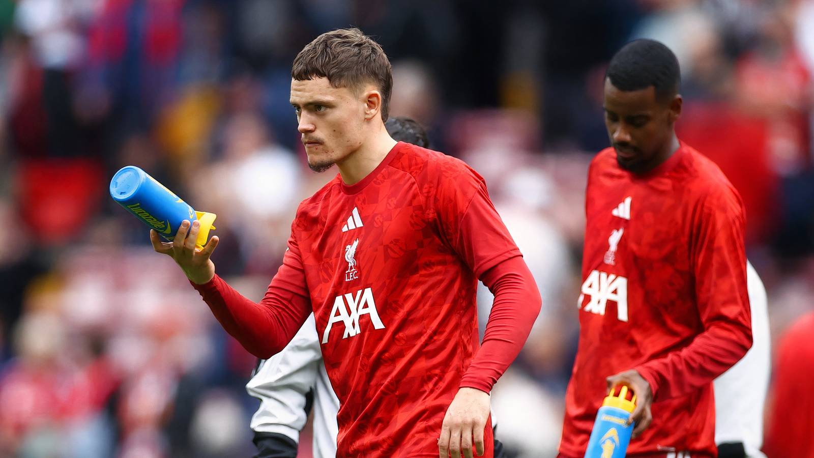 Worse than Wirtz: Why Iraola must instantly drop 16-touch Liverpool star