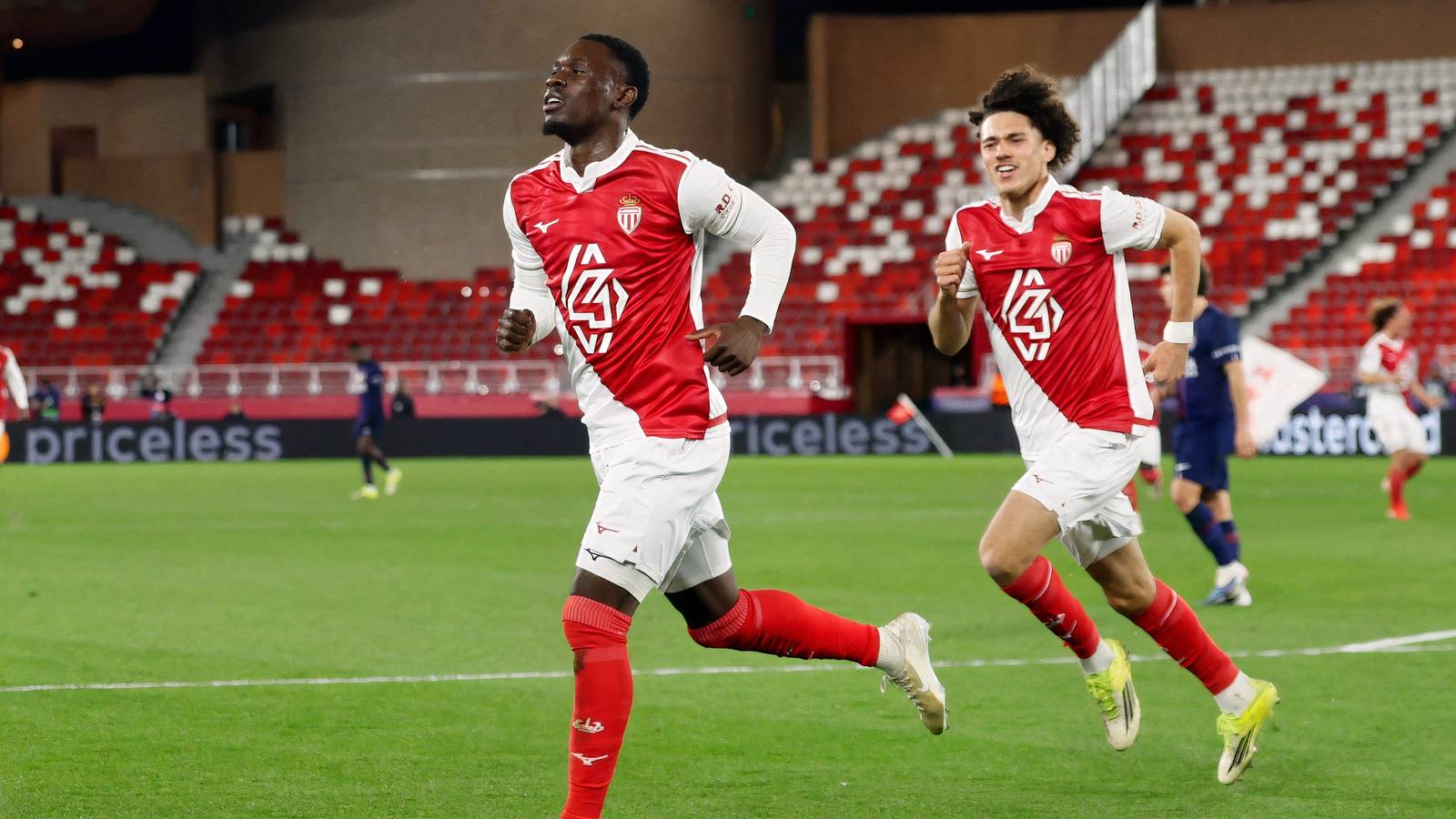 Everton officials fly out to look at signing a striker who's outscoring Balogun