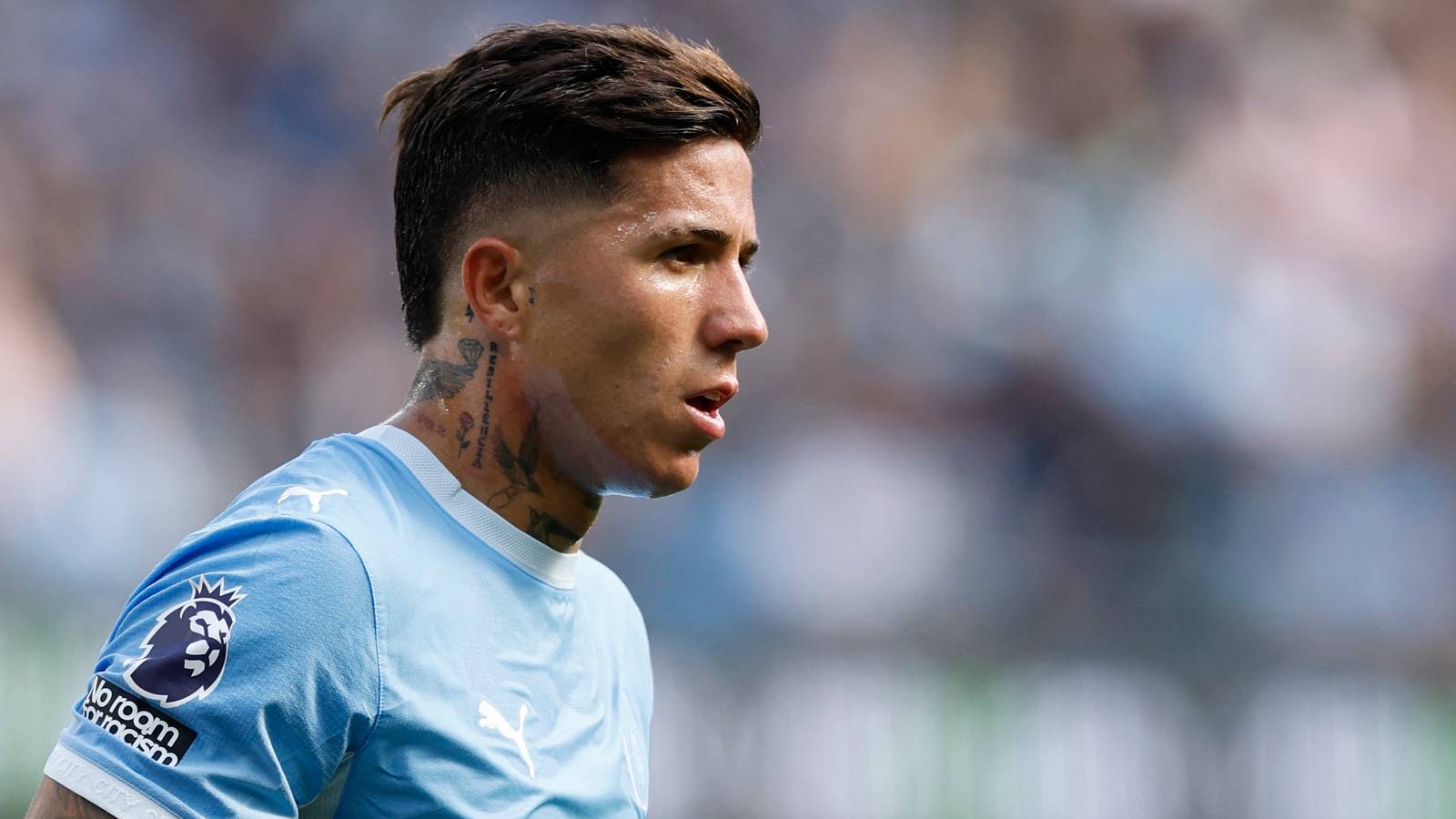 Man City now surge into the race to sign "insane" £47m midfielder after Enzo