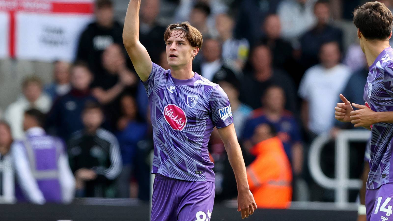 Embarrassed by Alex Scott: Jaissle must drop Newcastle man who lost 83% duels