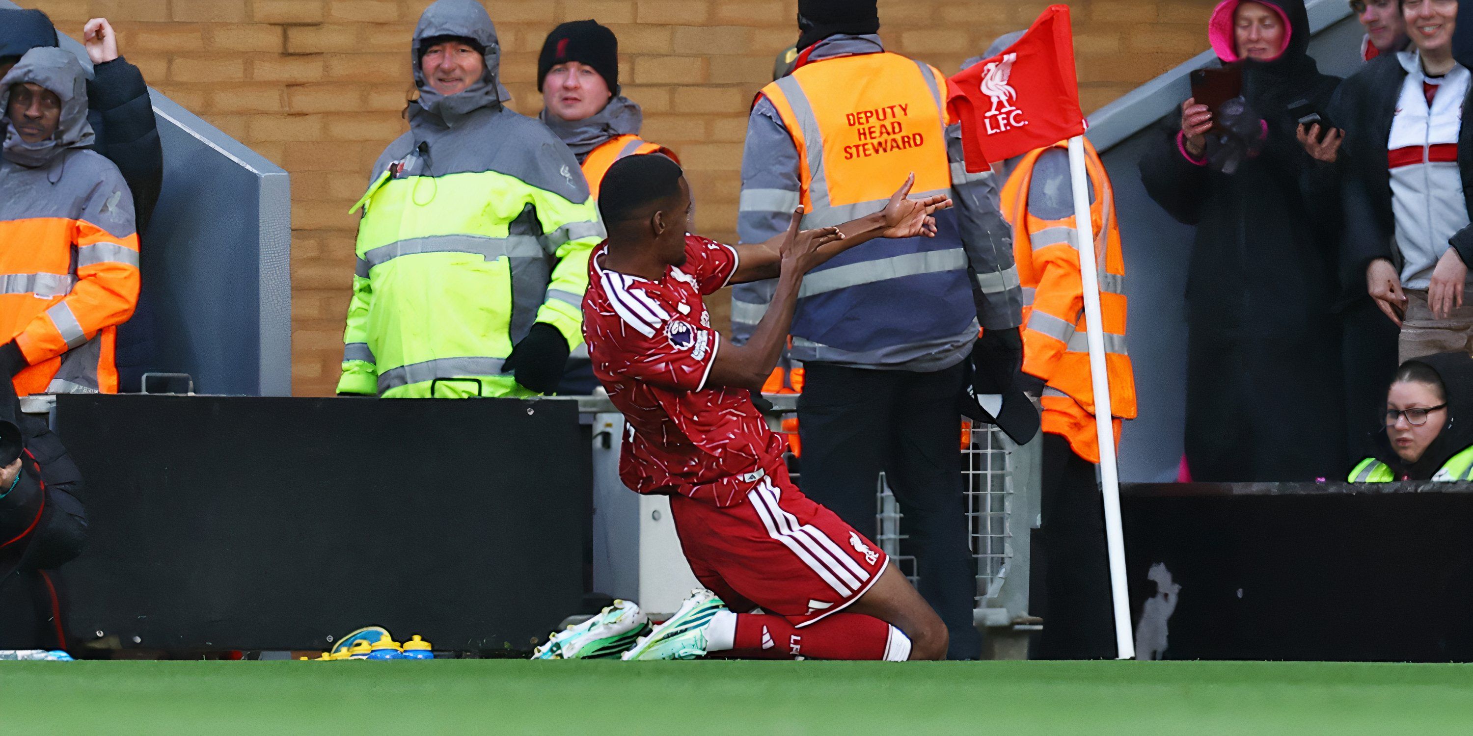 He left Isak fuming: Why Iraola must drop 4/10 Liverpool star after Brighton