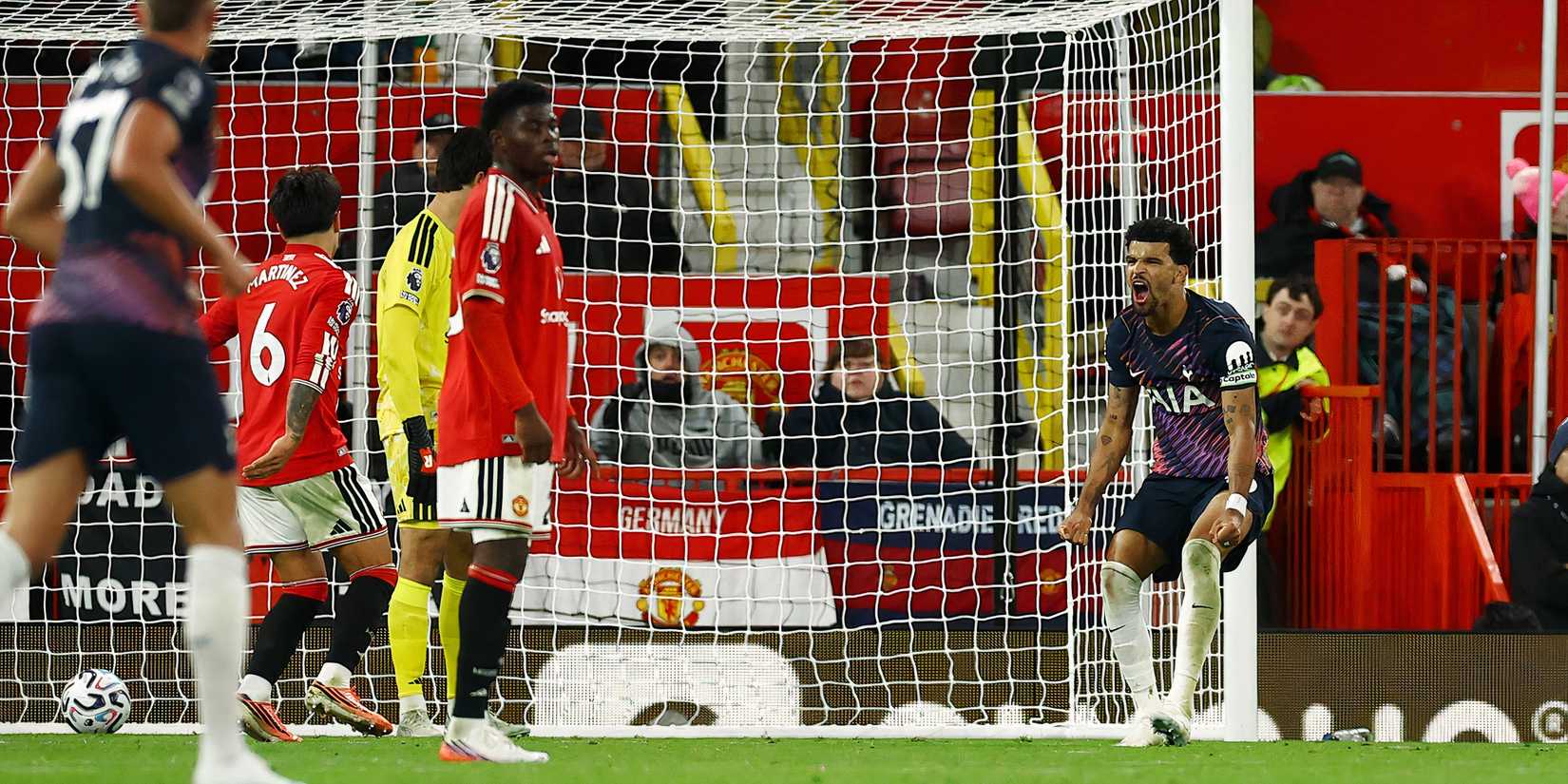 Dominic Solanke scores for Tottenham