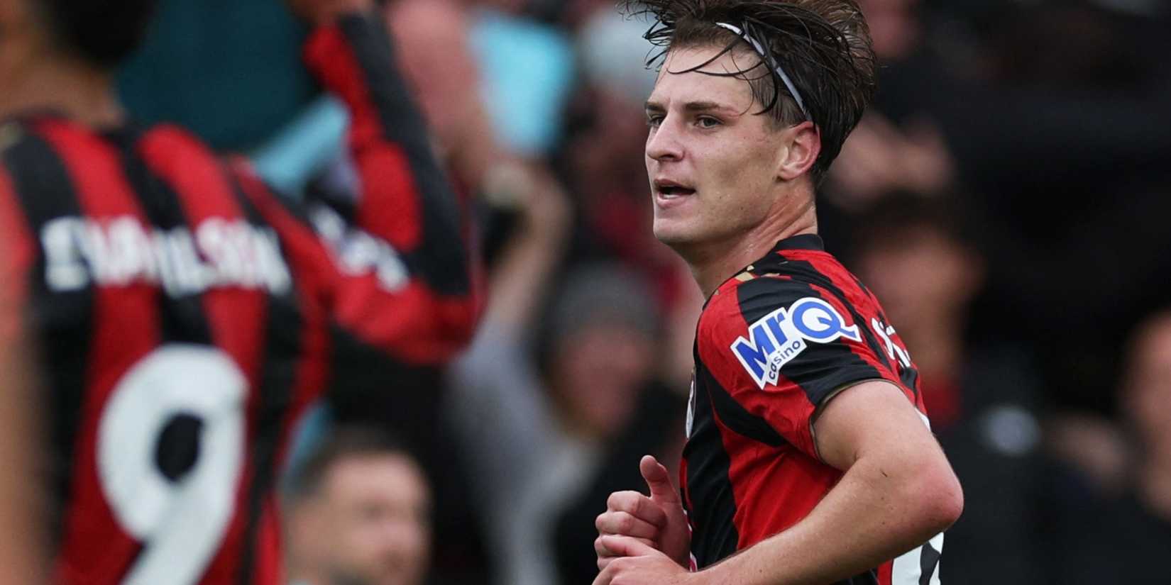 alex-scott-bournemouth
