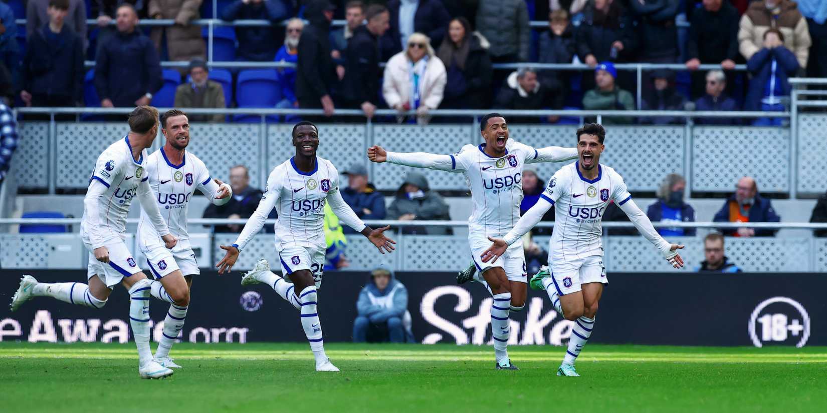 Pedro Neto celebrates for Chelsea